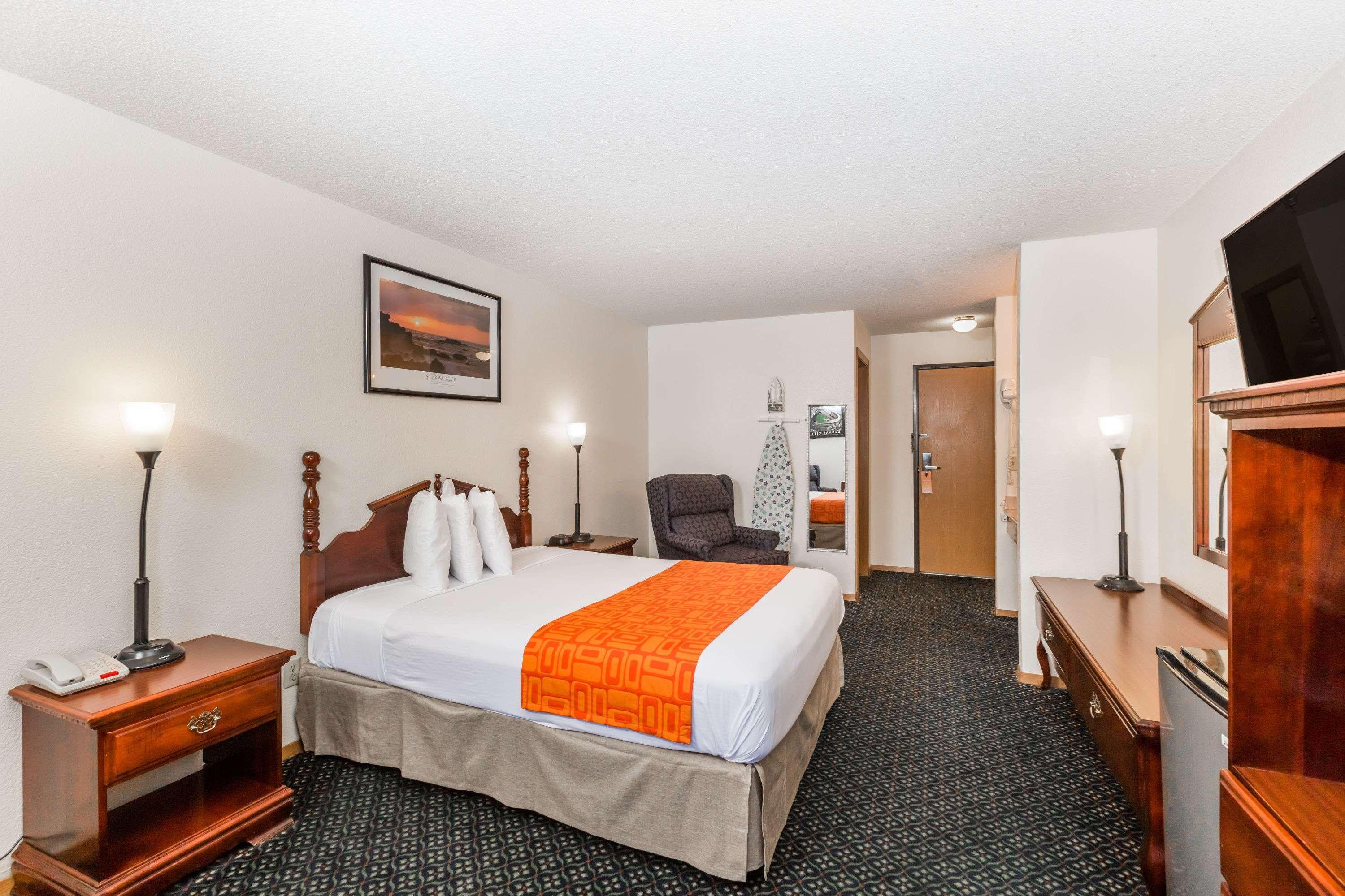 Howard Johnson By Wyndham Wichita Airport Kültér fotó