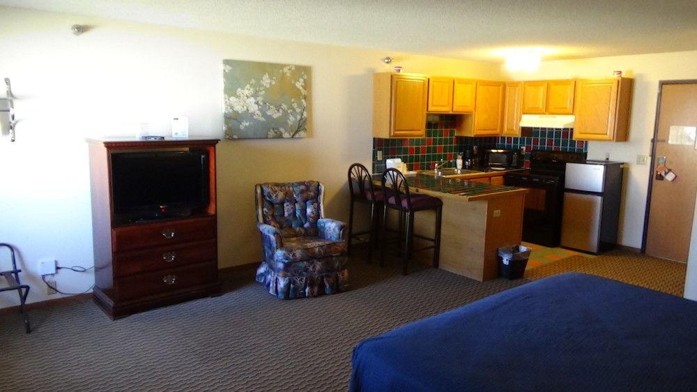 Howard Johnson By Wyndham Wichita Airport Kültér fotó